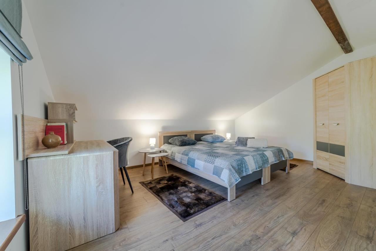 Apartamentai Muzika Silutė Exterior foto